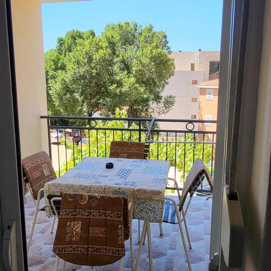 Apartmani Mia Sorajic Petrovac Eksteriør billede