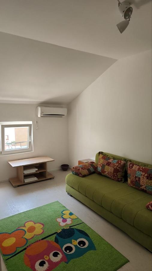 Apartmani Mia Sorajic Petrovac Eksteriør billede