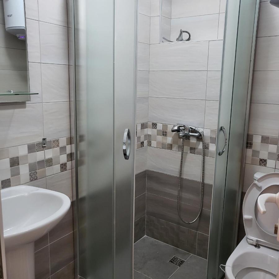 Apartmani Mia Sorajic Petrovac Eksteriør billede
