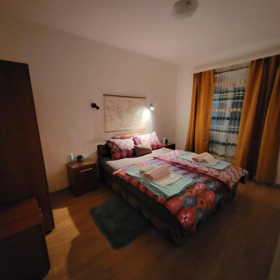 Apartmani Mia Sorajic Petrovac Eksteriør billede