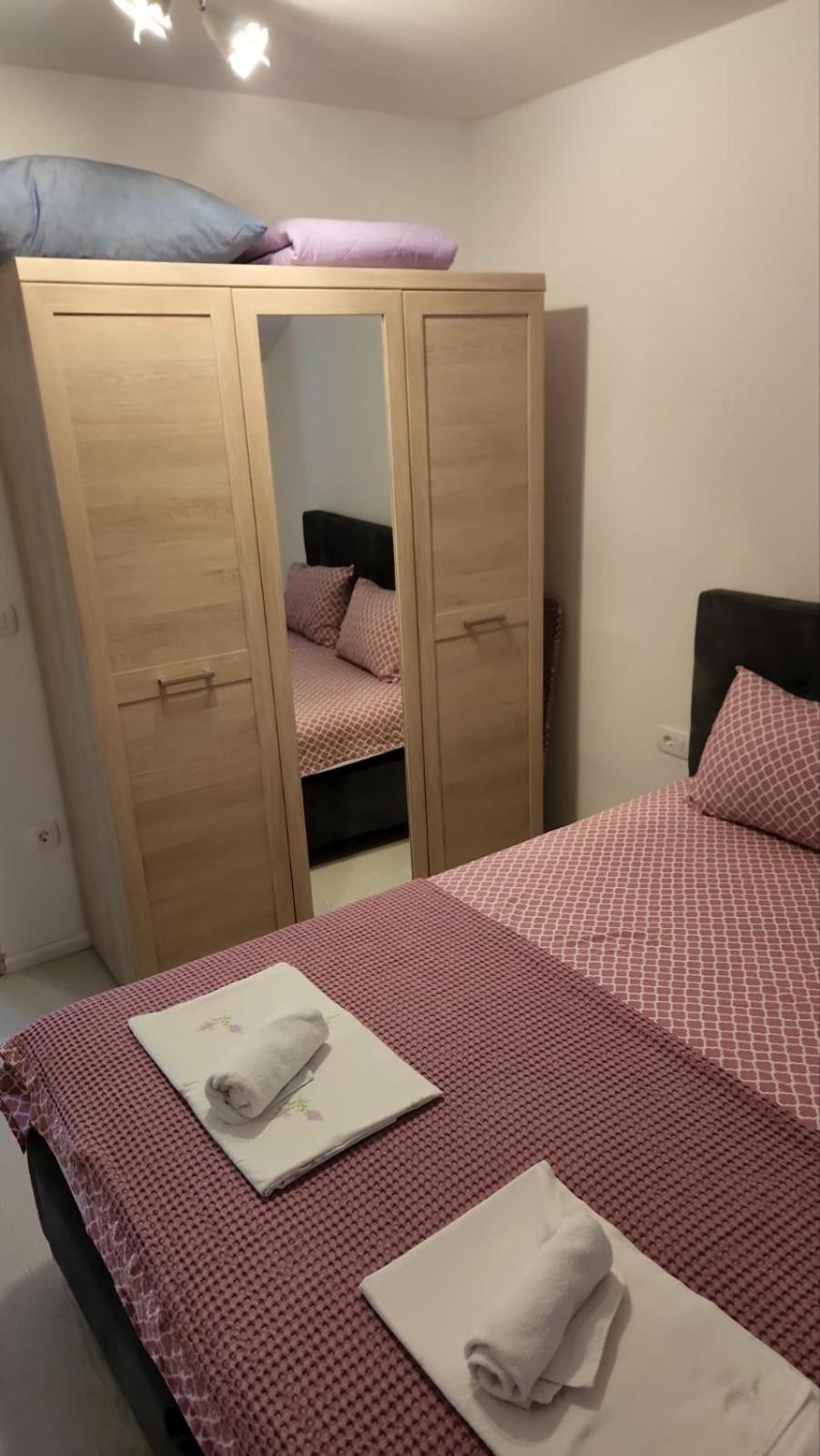 Apartmani Mia Sorajic Petrovac Værelse billede